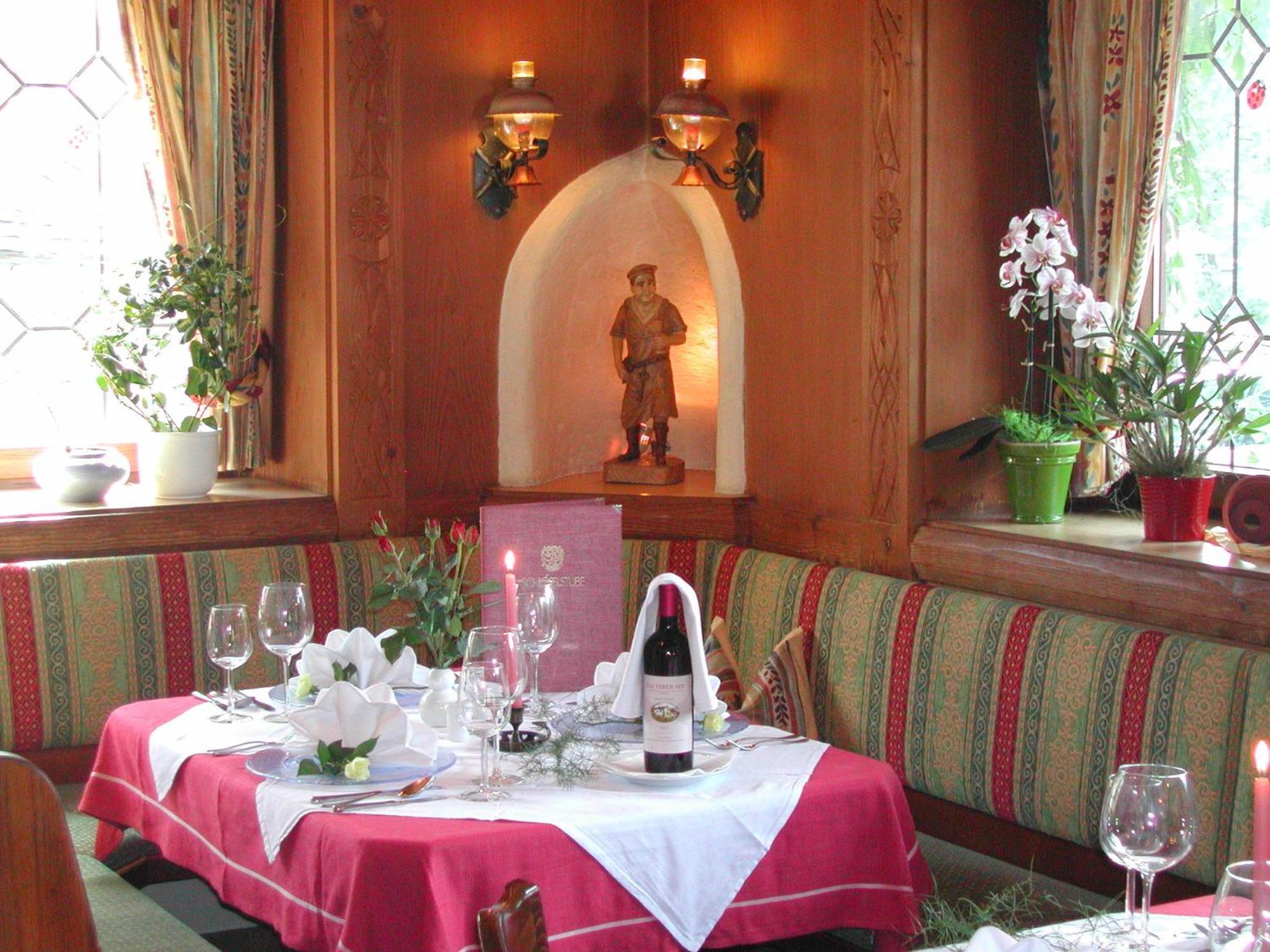 Hotel Dorfgasthof Schloesslstube Stuhlfelden Luaran gambar
